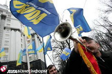 акцию в защиту украинского языка поддержали сотни тысяч -  свобода 